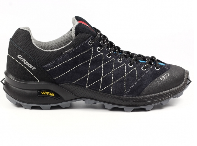 Argon Walking Shoe